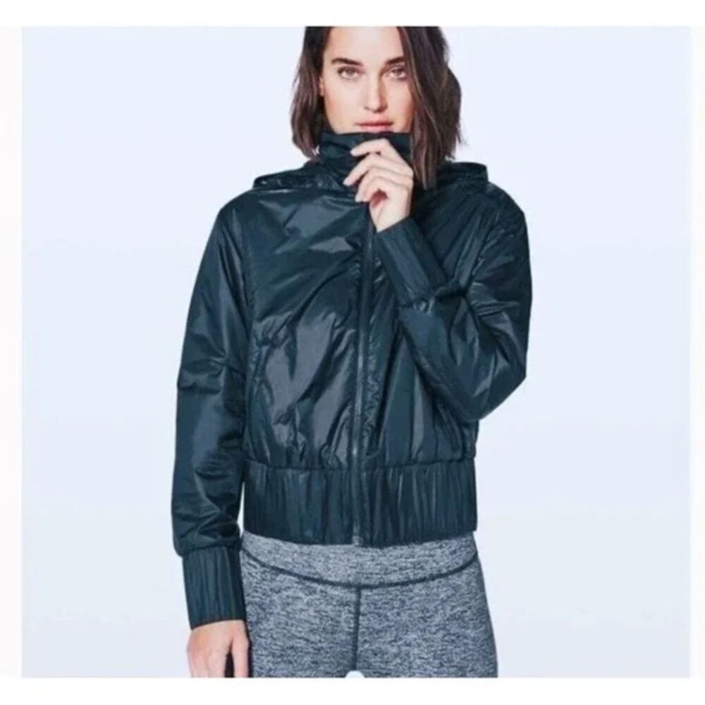 Lululemon gather and go blue jacket with hidden hood size 4